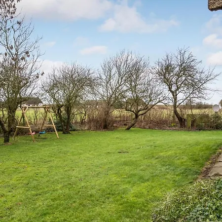 Beautiful In With Sauna Vakantiehuis