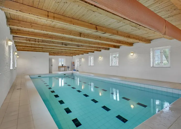 Beautiful In With Sauna Dom wakacyjny Bredebro